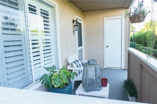 apt-b-10340 E Briar Oaks Dr, Stanton, CA, 90680-4228 | Card Image