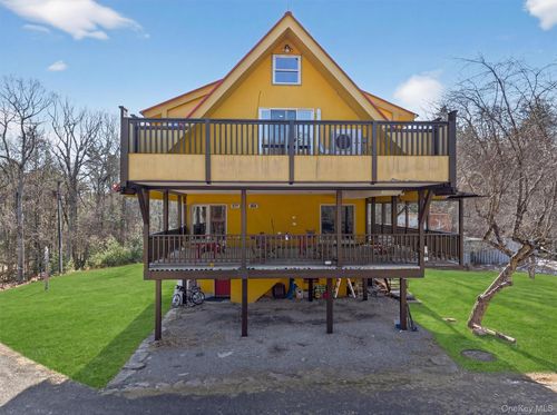 125 Dexheimer Rd, Narrowsburg, NY, 12764-5408 | Card Image