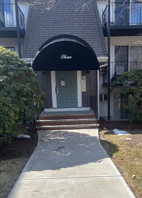 unit-311-80 Walnut St, Canton, MA, 02021-3156 | Card Image