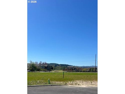 2155 Nw Fendle Way, McMinnville, OR, 97128 | Card Image