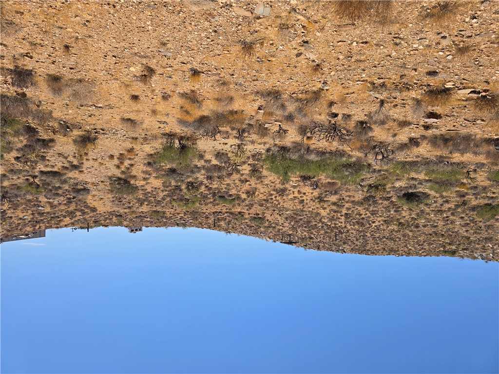 Land in Golden Valley