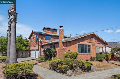 5201 Esmond Ave, Richmond, CA, 94805-1427 | Card Image