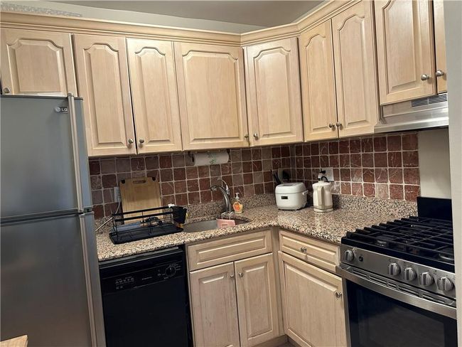 APT-4M - 1 Consulate Dr, Condo with 0 bedrooms, 1 bathrooms and null parking in Tuckahoe NY | Image 5
