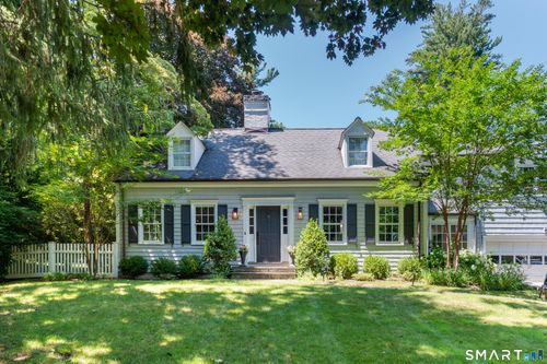17 Richmond Dr, Darien, CT, 06820-2927 | Card Image
