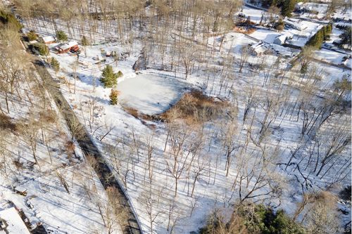 50 Mclaughlin Dr, Mahopac, NY, 10541-3935 | Card Image