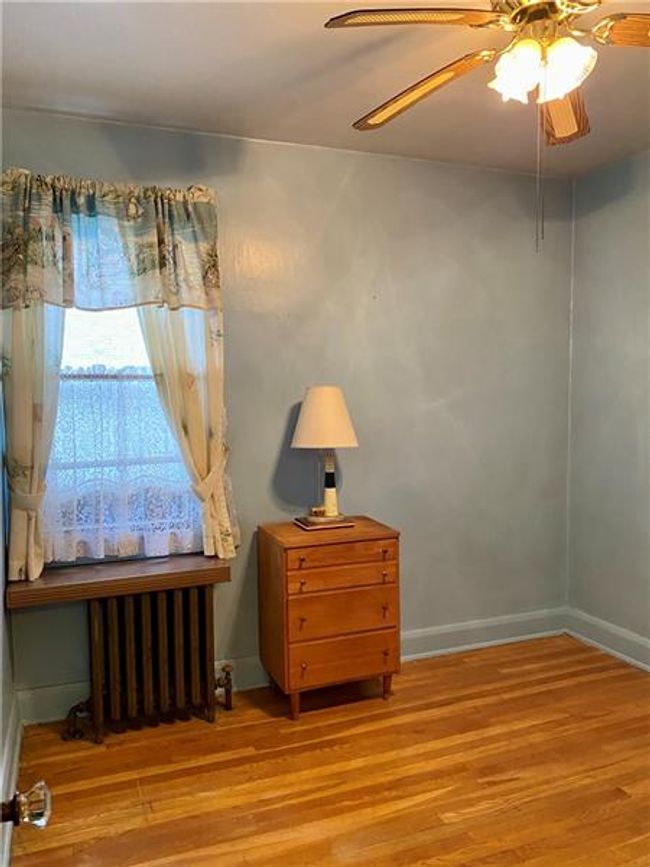 323 Johnston Ave, Sold in Hazelwood Zoocasa