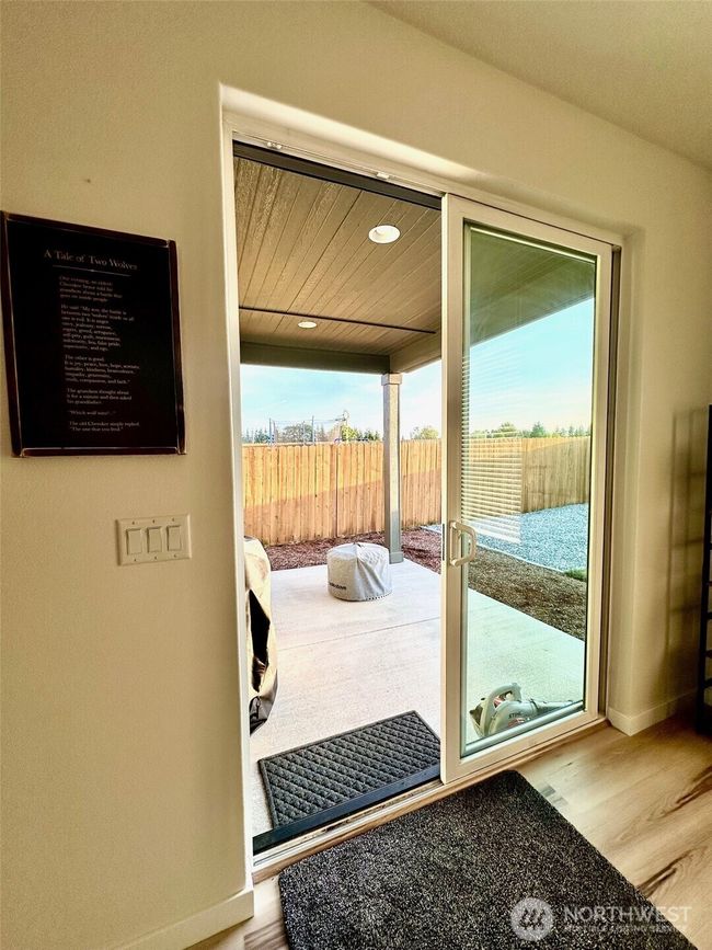 Exit to Patio | Image 11