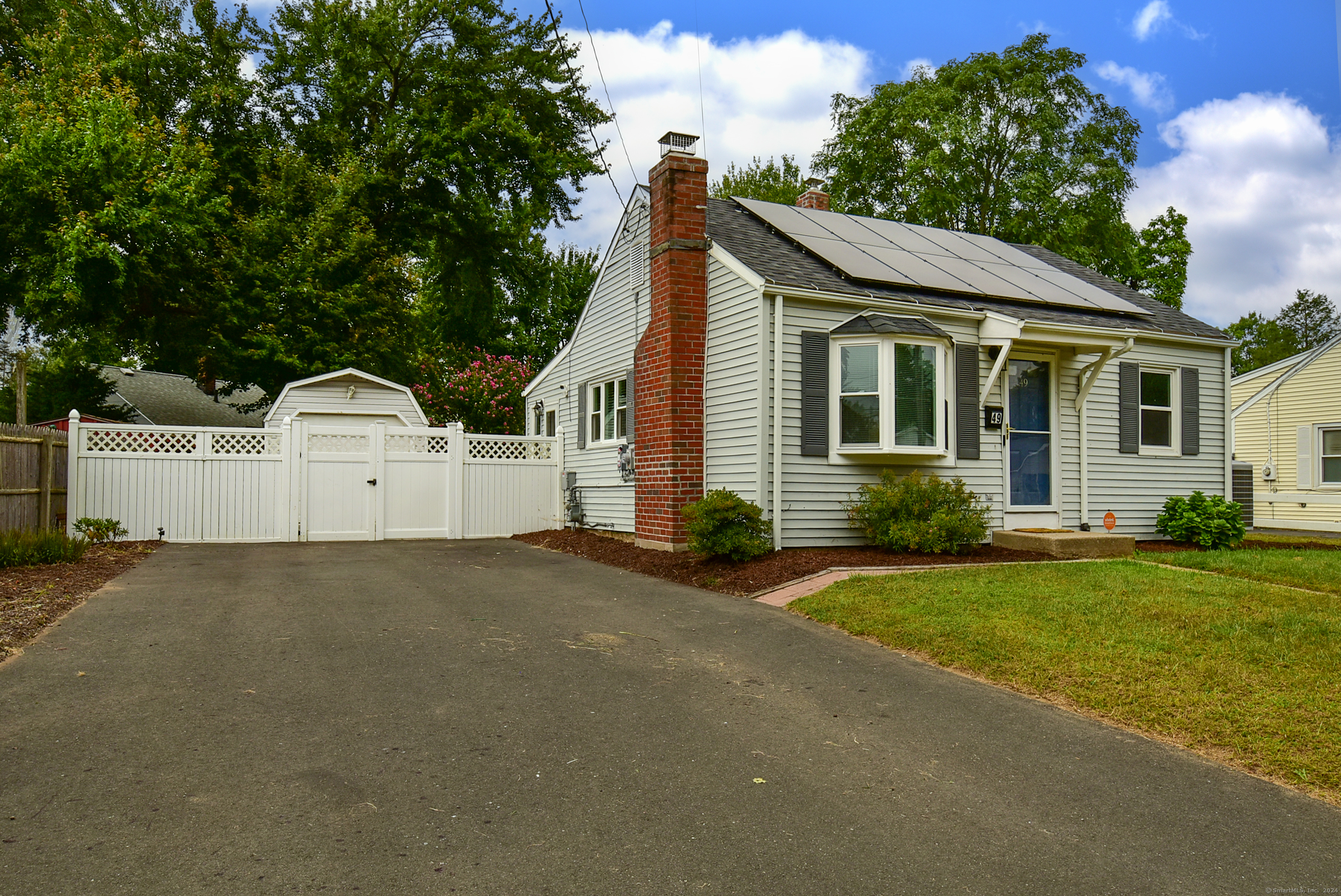 Handel Rd, East Hartford, CT 06118