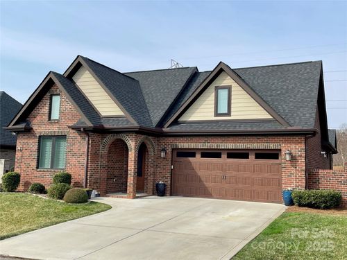 6111 Gold Springs Way, Denver, NC, 28037-6251 | Card Image