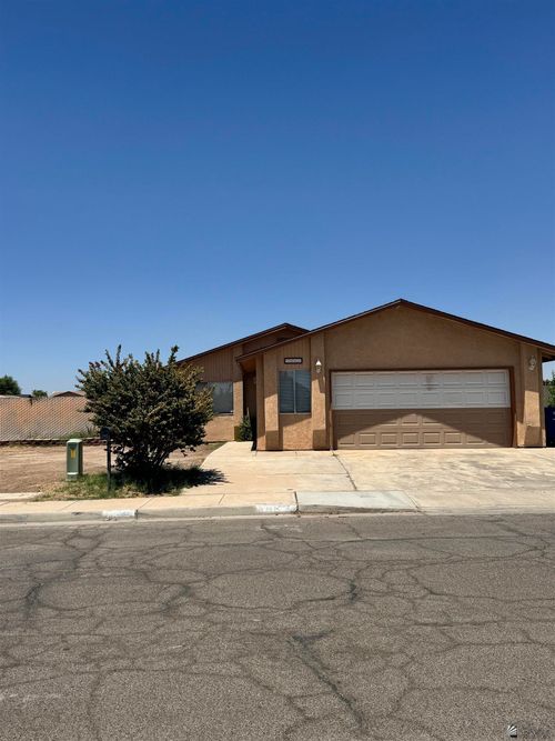 1862 S 46th Dr, Yuma, AZ, 85364-4868 | Card Image