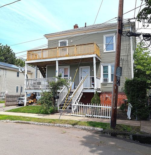 9 Ainsworth Pl, Lynn, MA, 01905-2014 | Card Image