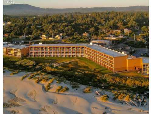 222224-88416 1st Ave, Florence, OR, 97439-9112 | Card Image