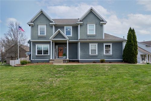 1200 N 1st St E, Louisburg, KS, 66053-6408 | Card Image