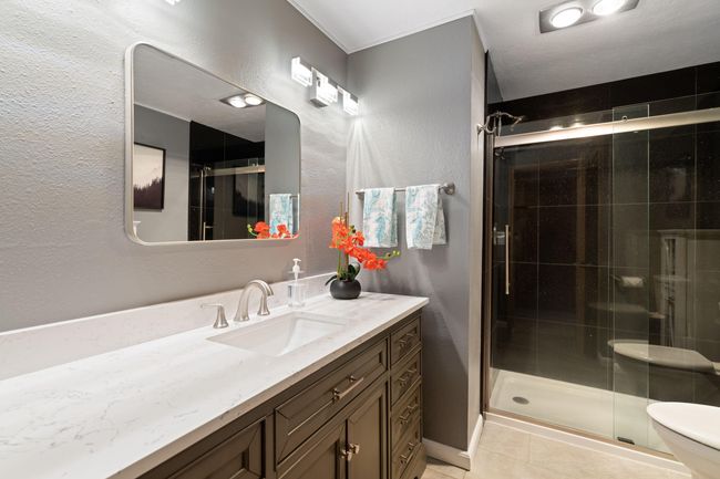25-GuestBath-JustinEwing_R12 | Image 25