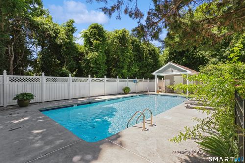 24-3 Valley View Rd, Norwalk, CT, 06851-1034 | Card Image