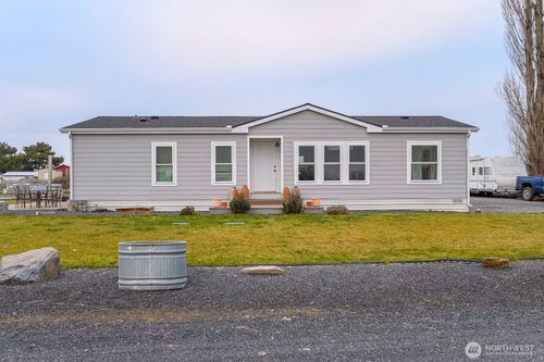 10264 Dune Lake Loop Se, Moses Lake, WA, 98837-9083 | Card Image