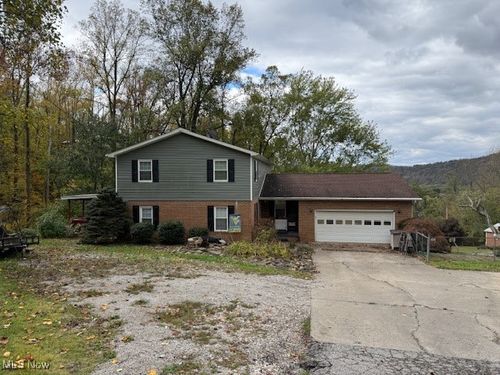 912 Meadow Hts, Paden City, WV, 26159-1926 | Card Image