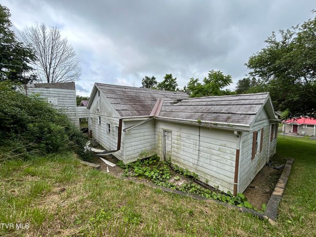 531 Mullins St Nw, House other with 3 bedrooms, 1 bathrooms and null parking in Wise VA | Image 5
