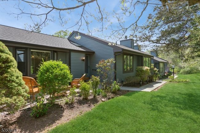54 Aspen Dr, Townhouse with 2 bedrooms, 3 bathrooms and null parking in Basking Ridge NJ | Image 25