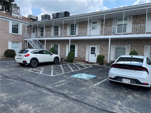 ste-10-701 N Hermitage Rd, Hermitage, PA, 16148-3251 | Card Image