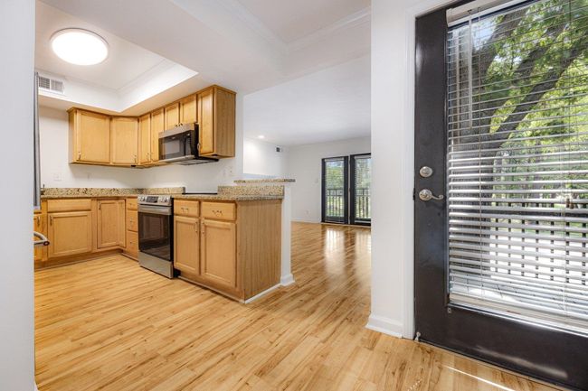 APT-2 - 1847 Gray Ridge Cv, Condo with 2 bedrooms, 2 bathrooms and null parking in Germantown TN | Image 5