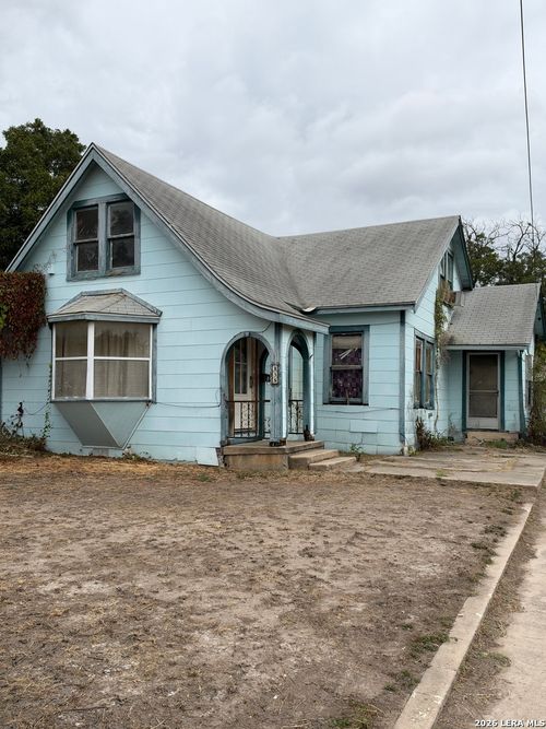 135 E Mayfield Blvd, San Antonio, TX, 78214-2443 | Card Image