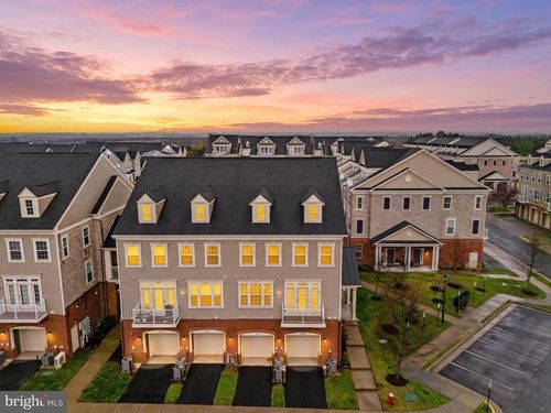 42558 Sunset Ridge Sq, ASHBURN, VA, 20148-4392 | Card Image