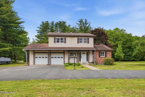 124 Ingersoll Rd, Saratoga Springs, NY, 12866-5318 | Card Image
