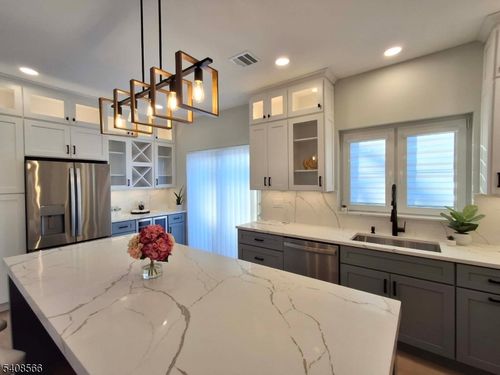 440 Railroad Ave, South Amboy, NJ, 08879-1211 | Card Image