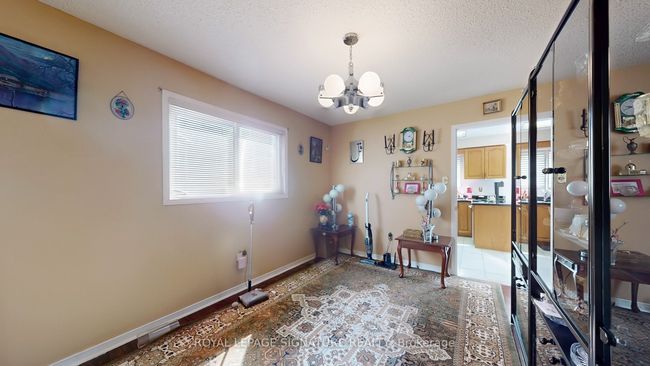 180 Kingknoll Dr, House other with 8 bedrooms, 4 bathrooms and 2 parking in Brampton ON | Image 6