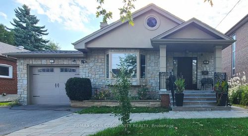 lower-67 Invermay Avenue, North York, ON, M3H1Z6 | Card Image