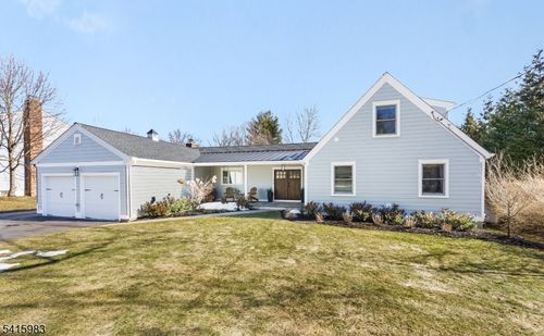 4 Franklin Rd, Mendham, NJ, 07945-1808 | Card Image