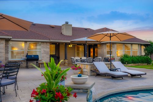 2035 Sunny Cir, Rockwall, TX, 75032-7558 | Card Image