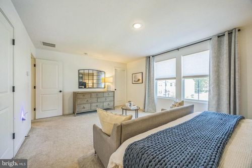 101 Sandpiper Ln, LITTLE EGG HARBOR TWP, NJ, 08087-9613 | Card Image