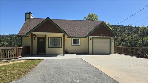22337 Briarwood Ln, Crestline, CA, 92325-9219 | Card Image