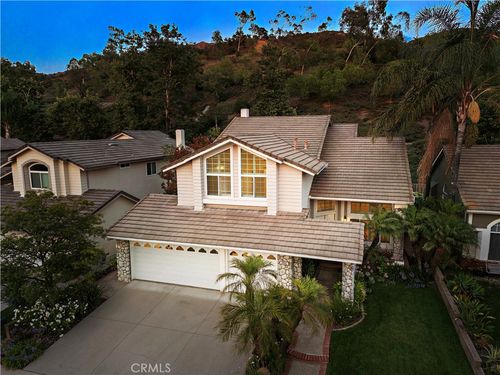 20682 Porter Ranch Rd, Trabuco Canyon, CA, 92679-3372 | Card Image