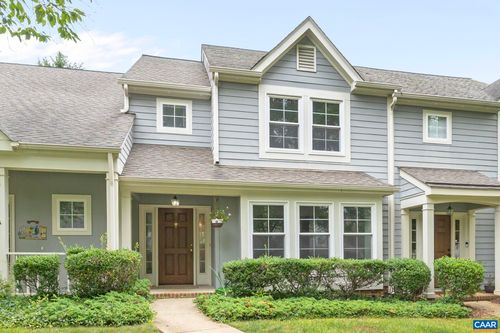 3243 Gateway Cir, CHARLOTTESVILLE, VA, 22911-7477 | Card Image