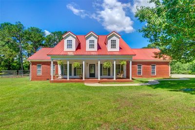 1495 Us Highway 31, House other with 5 bedrooms, 2 bathrooms and null parking in Verbena AL | Image 1