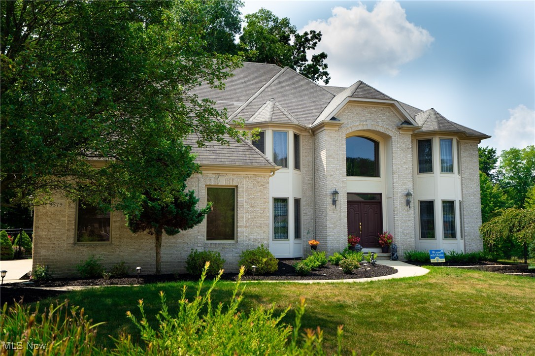 Chesapeake Dr, North Royalton, OH 44133