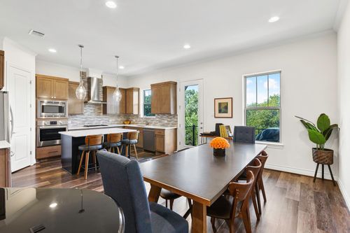 221 Adams St, Georgetown, TX, 78628-3680 | Card Image