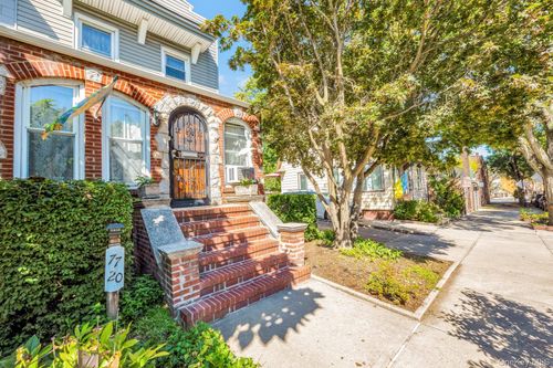 77 62nd St, Glendale, NY, 11385-6810 | Card Image