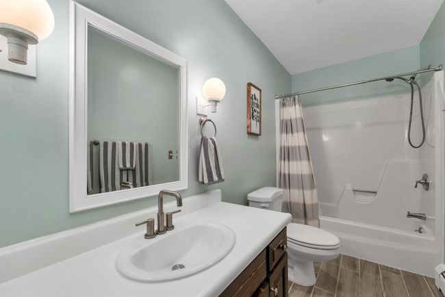 130 E Fisher Rd, House other with 3 bedrooms, 3 bathrooms and null parking in Quechee VT | Image 12