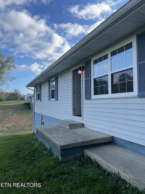 306 N Ridge Ave, Rockwood, TN, 37854-2742 | Card Image