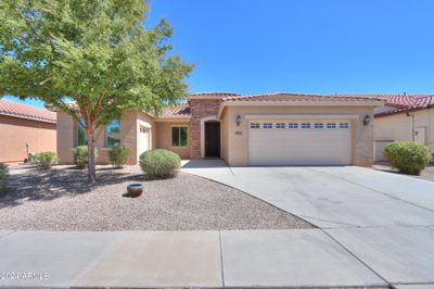 20 N Agua Fria Lane, House other with 3 bedrooms, 2 bathrooms and null parking in Casa Grande AZ | Image 1