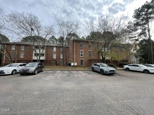 unit-101-3535 Ivy Commons Dr, Raleigh, NC, 27606-4921 | Card Image