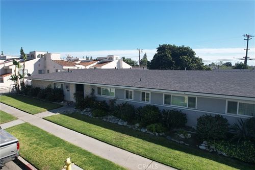 2228 E Westport Dr, Anaheim, CA, 92806 | Card Image