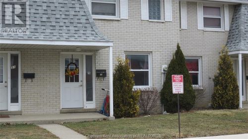 25 Orchard Pl, Chatham, ON, N7M1A7 | Card Image