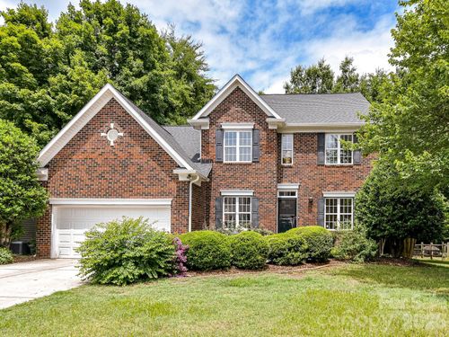8505 Tintinhull Ln, Waxhaw, NC, 28173-6567 | Card Image