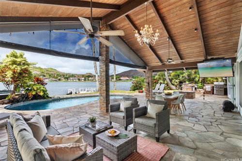 1185 Kahili St, Kailua, HI, 96734-4056 | Card Image