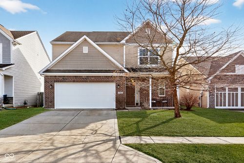 5783 Blue Sky Dr, Whitestown, IN, 46075-9717 | Card Image